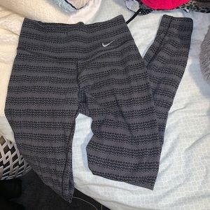 Nike leggings